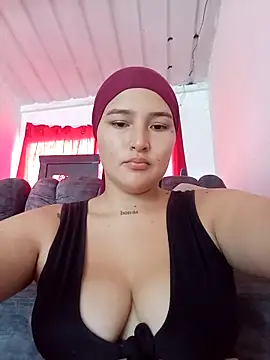 Celeste camila18 online show from 5, 12, 2025