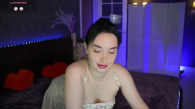 Miss Elia online show from 5, 2, 2026