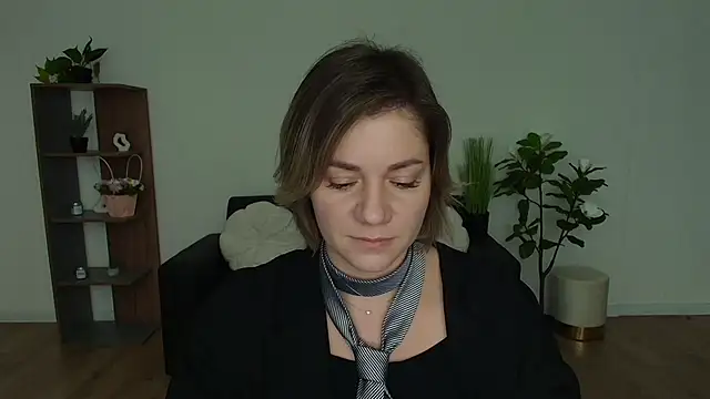 MariaSttone online show from 10, 12, 2024