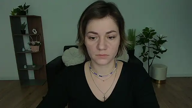 MariaSttone online show from 11, 12, 2024