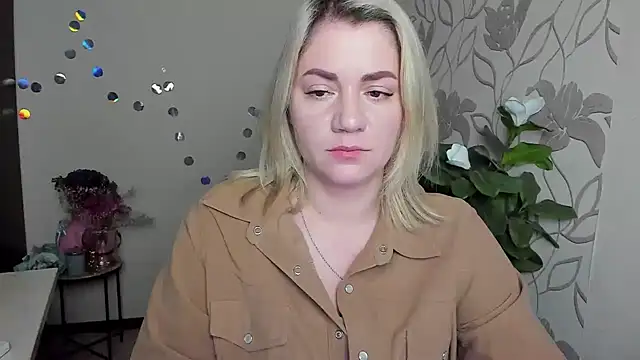 Snapshot of MariaSttone chatting on 10, 2, 2026 MariaSttone online show from 10, 2, 2026