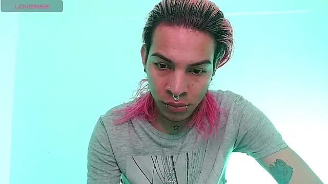 Snapshot of Jace_Quinn chatting on 4, 12, 2024 Jace Quinn online show from 4, 12, 2024