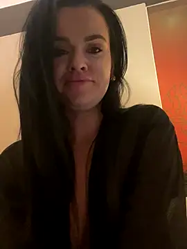 Snapshot of English-Chloe96 chatting on 9, 10, 2025 English-Chloe96 online show from 9, 10, 2025