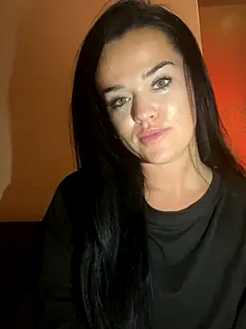 Snapshot of English-Chloe96 chatting on 10, 10, 2025 English-Chloe96 online show from 10, 10, 2025