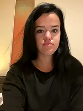 Snapshot of English-Chloe96 chatting on 17, 11, 2025 English-Chloe96 online show from 17, 11, 2025