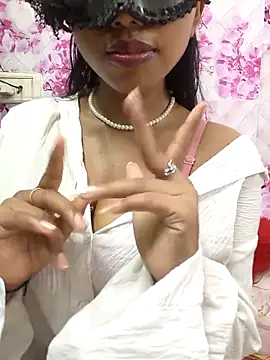 sandy naughty online show from 23, 3, 2026