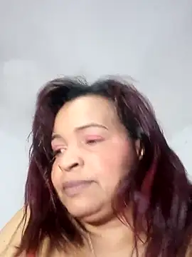 Snapshot of _violetta_- chatting on 13, 10, 2025 violetta - online show from 13, 10, 2025