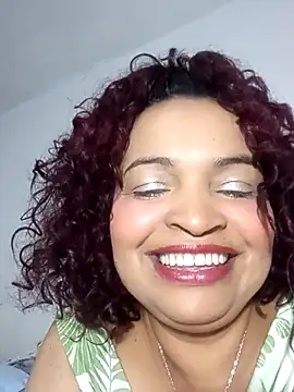 Snapshot of _violetta_- chatting on 7, 11, 2025 violetta - online show from 7, 11, 2025