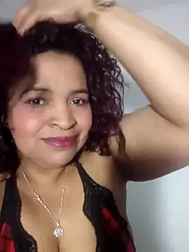 Snapshot of _violetta_- chatting on 8, 11, 2025 violetta - online show from 8, 11, 2025