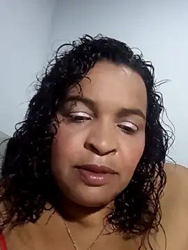 Snapshot of _violetta_- chatting on 1, 12, 2025 violetta - online show from 1, 12, 2025