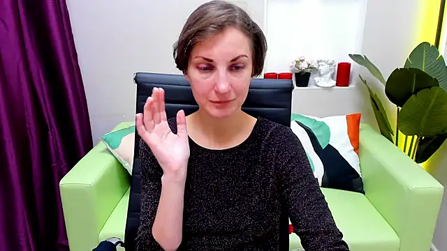 Snapshot of AuroraScript chatting on 14, 12, 2024 AuroraScript online show from 14, 12, 2024