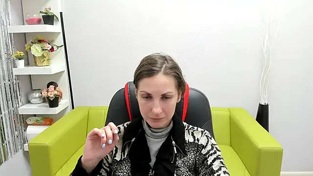 Snapshot of AuroraScript chatting on 21, 12, 2024 AuroraScript online show from 21, 12, 2024