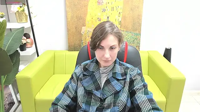 Snapshot of AuroraScript chatting on 28, 12, 2024 AuroraScript online show from 28, 12, 2024