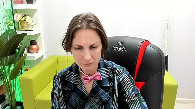 Snapshot of AuroraScript chatting on 23, 1, 2025 AuroraScript online show from 23, 1, 2025