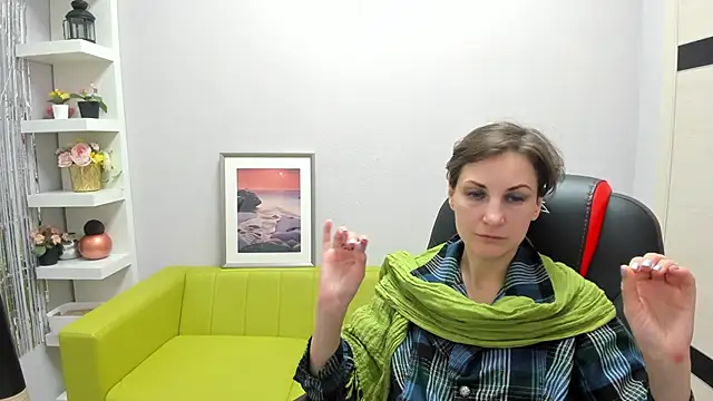 Snapshot of AuroraScript chatting on 26, 2, 2025 AuroraScript online show from 26, 2, 2025