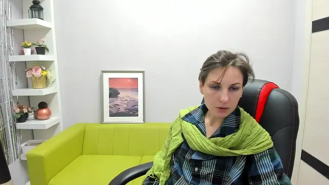 Snapshot of AuroraScript chatting on 27, 2, 2025 AuroraScript online show from 27, 2, 2025