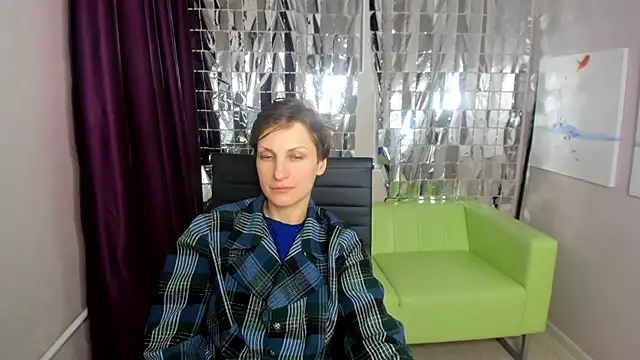 Snapshot of AuroraScript chatting on 23, 3, 2025 AuroraScript online show from 23, 3, 2025