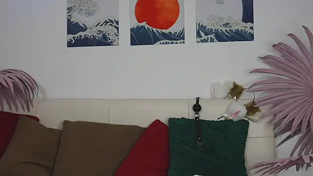 tiffannyjons online show from 10, 12, 2024