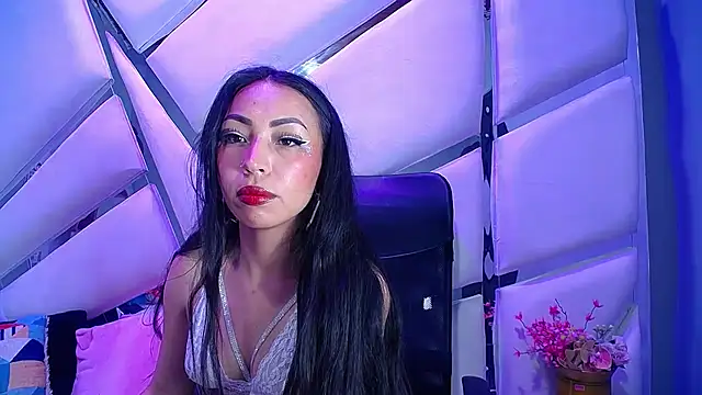 nathalia pink online show from 10, 1, 2026