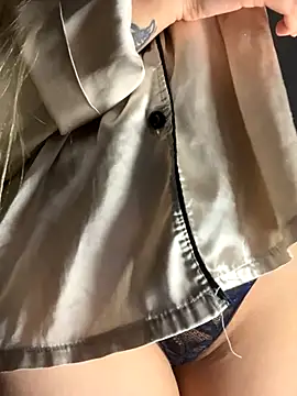 PEACHY439 online show from 28, 11, 2025