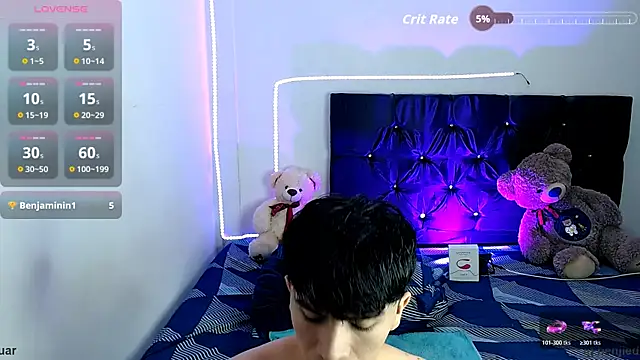 Snapshot of benji_hoter chatting on 27, 10, 2025 benji hoter online show from 27, 10, 2025