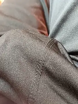 Snapshot of Fanindear chatting on 13, 1, 2026 Fanindear online show from 13, 1, 2026