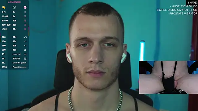 Snapshot of mickeypict chatting on 26, 2, 2025 mickeypict online show from 26, 2, 2025