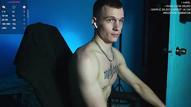 Snapshot of mickeypict chatting on 9, 3, 2025 mickeypict online show from 9, 3, 2025