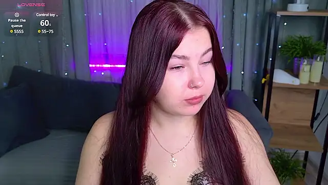 EffyEvansy online show from 5, 12, 2024