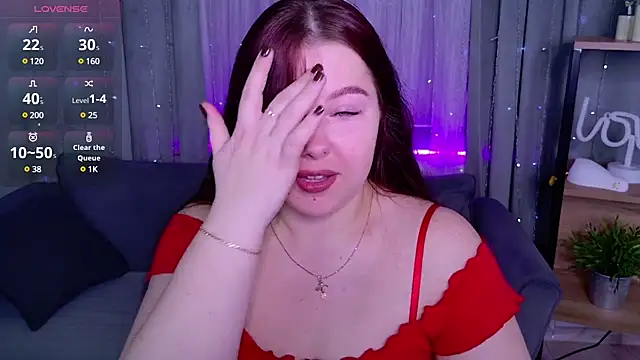 EffyEvansy online show from 10, 1, 2025
