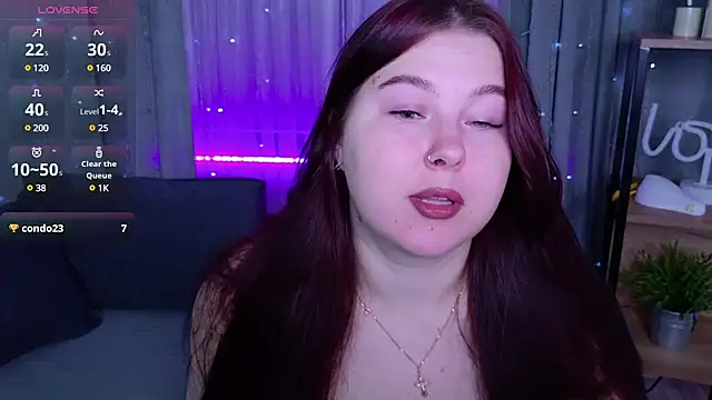 EffyEvansy online show from 11, 1, 2025