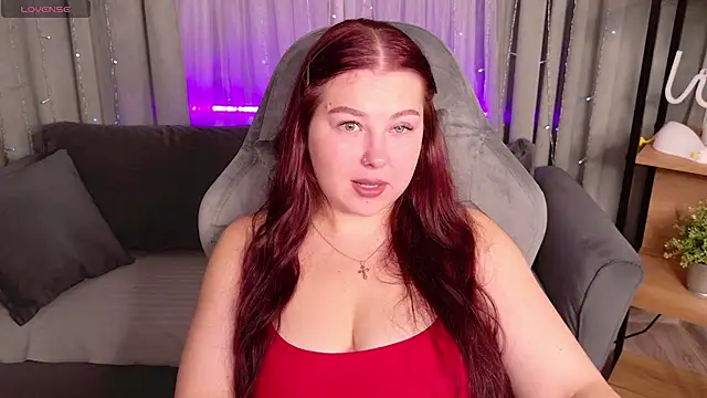 EffyEvansy online show from 17, 9, 2025