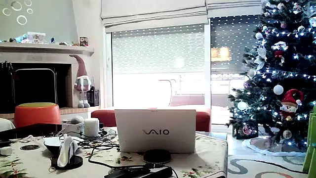 Kalia Cross online show from 12, 1, 2026