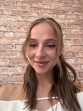 CaseyStar online show from 21, 11, 2025