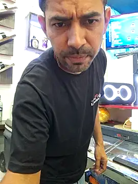 Snapshot of Alsaud1106 chatting on 5, 3, 2025 Alsaud1106 online show from 5, 3, 2025