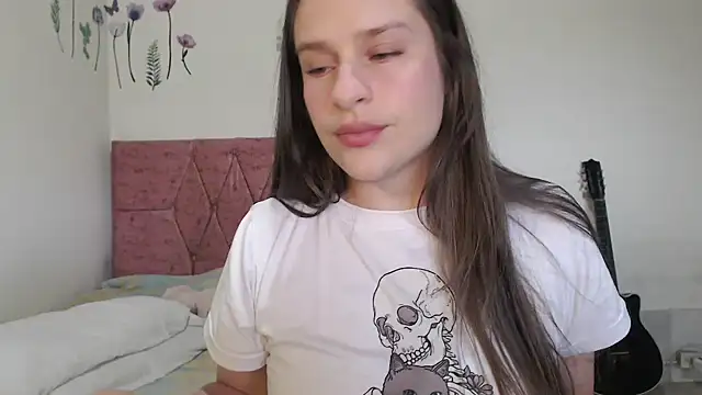 Snapshot of Serenity chatting on 23, 11, 2025 Serenity online show from 23, 11, 2025