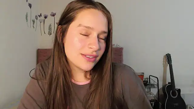 Snapshot of Serenity chatting on 12, 2, 2026 Serenity online show from 12, 2, 2026