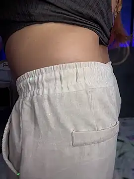 Im Little online show from 31, 1, 2025