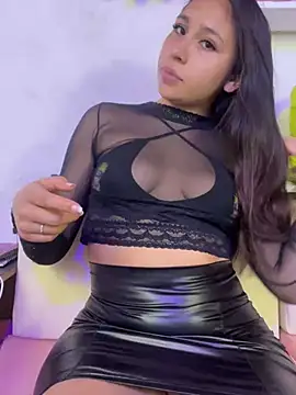 Snapshot of -Stephany- chatting on 8, 1, 2025 -Stephany- online show from 8, 1, 2025