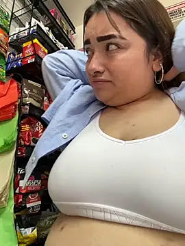 Snapshot of Tatiana_O chatting on 12, 10, 2025 Tatiana O online show from 12, 10, 2025