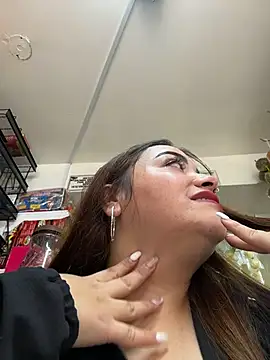 Snapshot of Tatiana_O chatting on 6, 11, 2025 Tatiana O online show from 6, 11, 2025