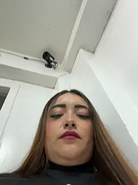 Snapshot of Tatiana_O chatting on 18, 11, 2025 Tatiana O online show from 18, 11, 2025