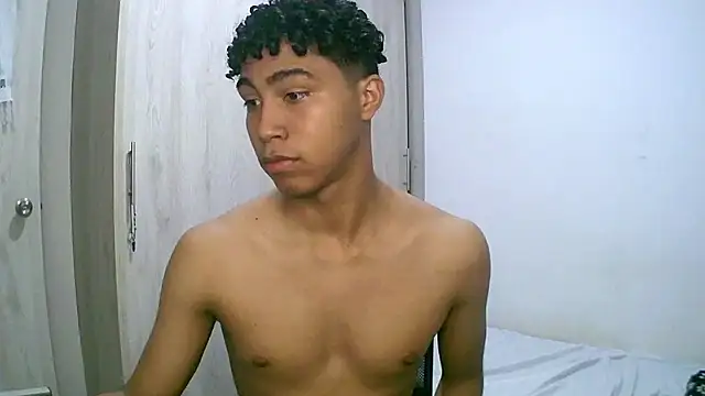 sexy diamante  online show from 3, 11, 2025