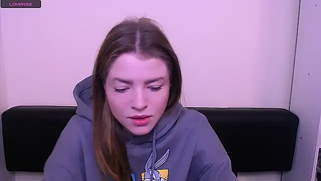 Snapshot of MissOliviaa_ chatting on 21, 1, 2025 MissOliviaa  online show from 21, 1, 2025