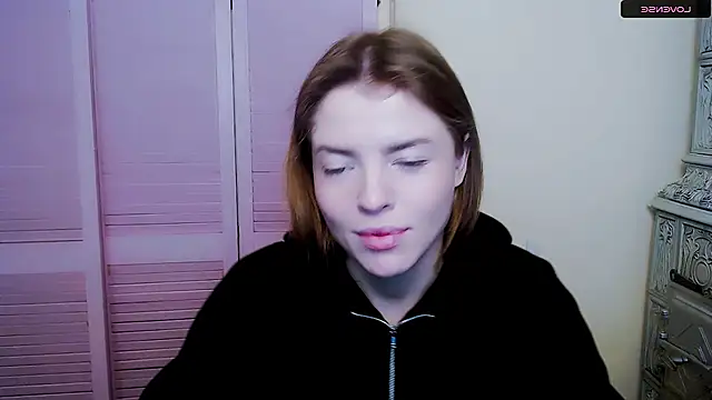 Snapshot of MissOliviaa_ chatting on 24, 1, 2025 MissOliviaa  online show from 24, 1, 2025