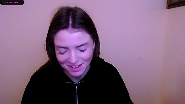 Snapshot of MissOliviaa_ chatting on 30, 1, 2025 MissOliviaa  online show from 30, 1, 2025