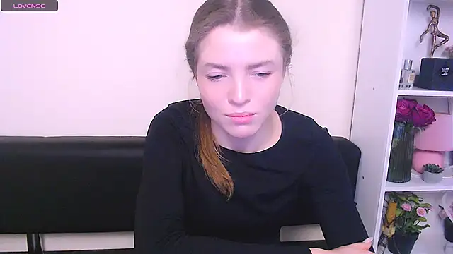 Snapshot of MissOliviaa_ chatting on 14, 2, 2025 MissOliviaa  online show from 14, 2, 2025