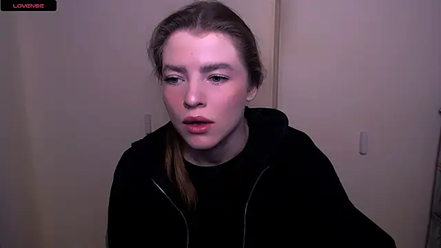 Snapshot of MissOliviaa_ chatting on 22, 2, 2025 MissOliviaa  online show from 22, 2, 2025