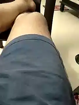 Snapshot of Happyman300 chatting on 1, 12, 2024 Happyman300 online show from 1, 12, 2024