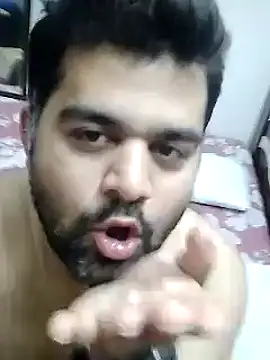 Snapshot of Happyman300 chatting on 15, 11, 2025 Happyman300 online show from 15, 11, 2025